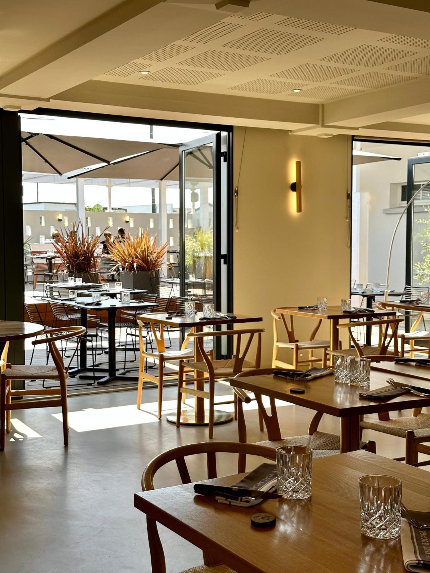 Logis Hotel & Restaurant Le Vert Bocage Franqueville-Saint-Pierre Bagian luar foto