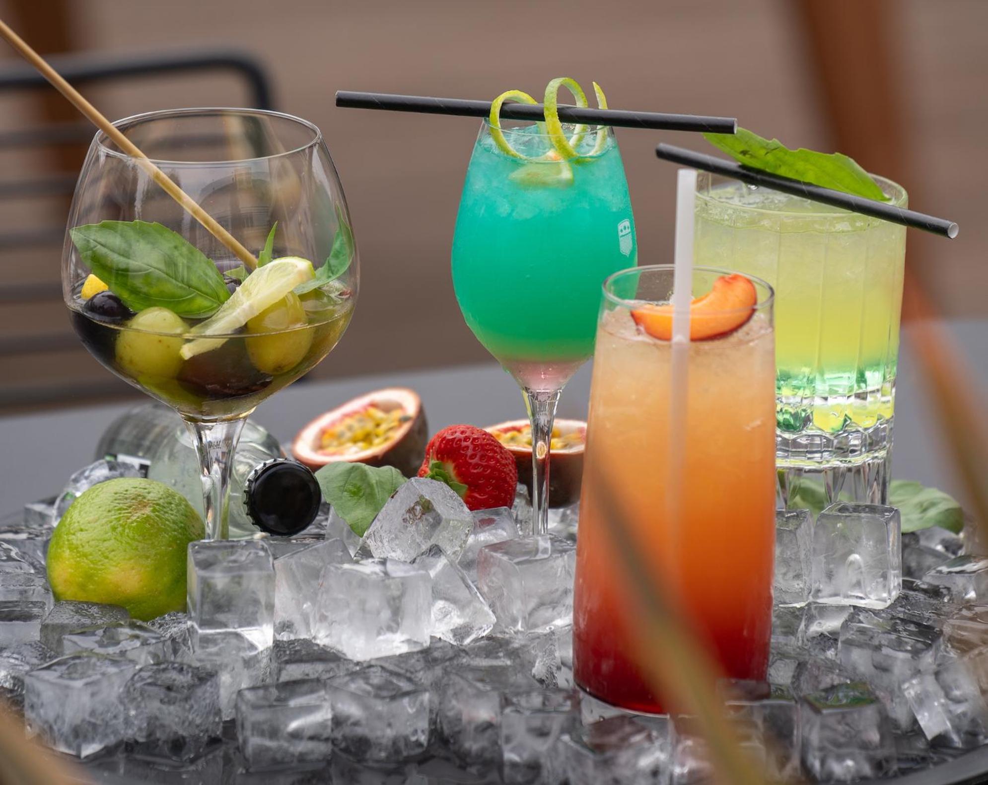 Logis Hotel & Restaurant Le Vert Bocage Franqueville-Saint-Pierre Bagian luar foto